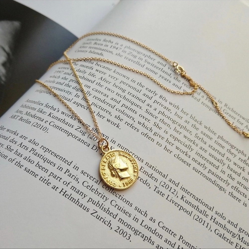 Minimal Heirloom Necklace - Picture 2 of 2